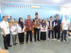 Bersama Ombudsman Riau, Dewan Pendidikan Monitoring SPMB di SMAN 8 Pekanbaru