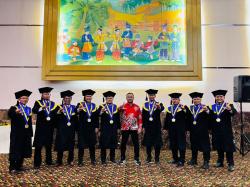 ‎Angkatan Pertama Magister Pendidikan Vokasi Unilak, Wisuda Empat Orang Tanpa Tesis